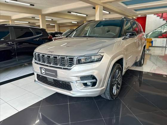 JEEP COMMANDER 2.0 HURRICANE 4 TURBO GASOLINA OVERLAND AT9